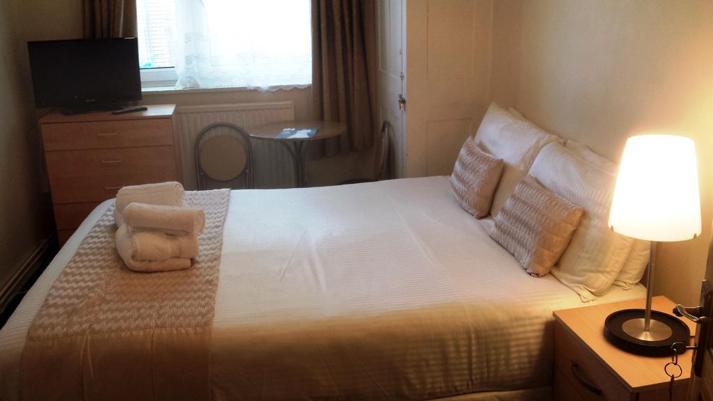 Whitechapel Rooms London Bilik gambar