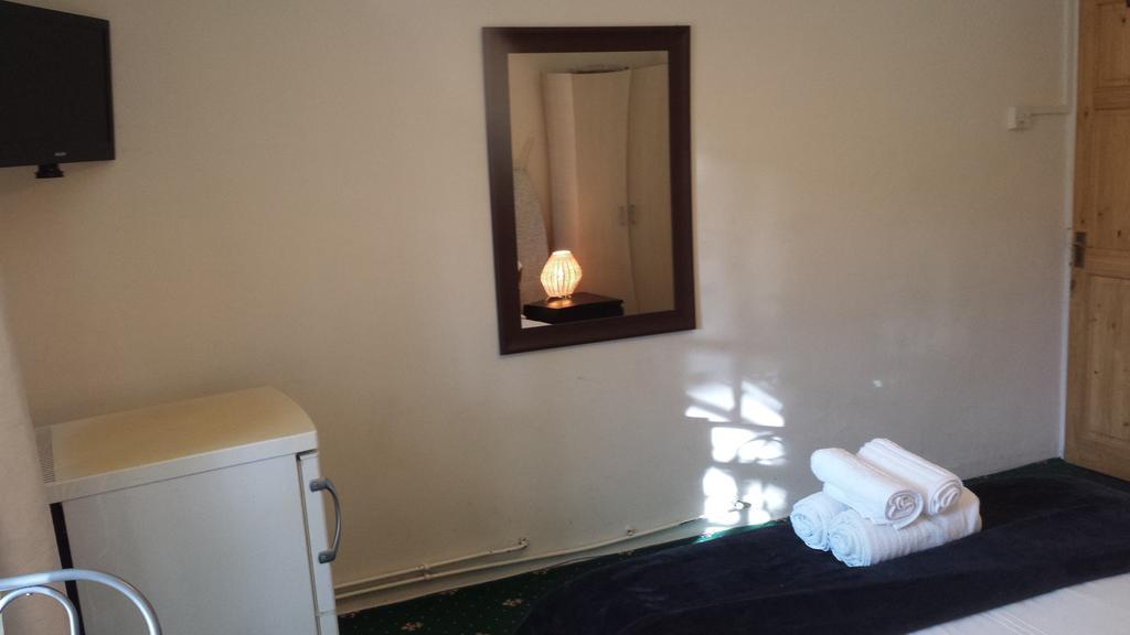 Whitechapel Rooms London Bilik gambar