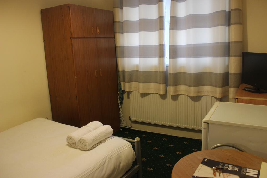 Whitechapel Rooms London Bilik gambar